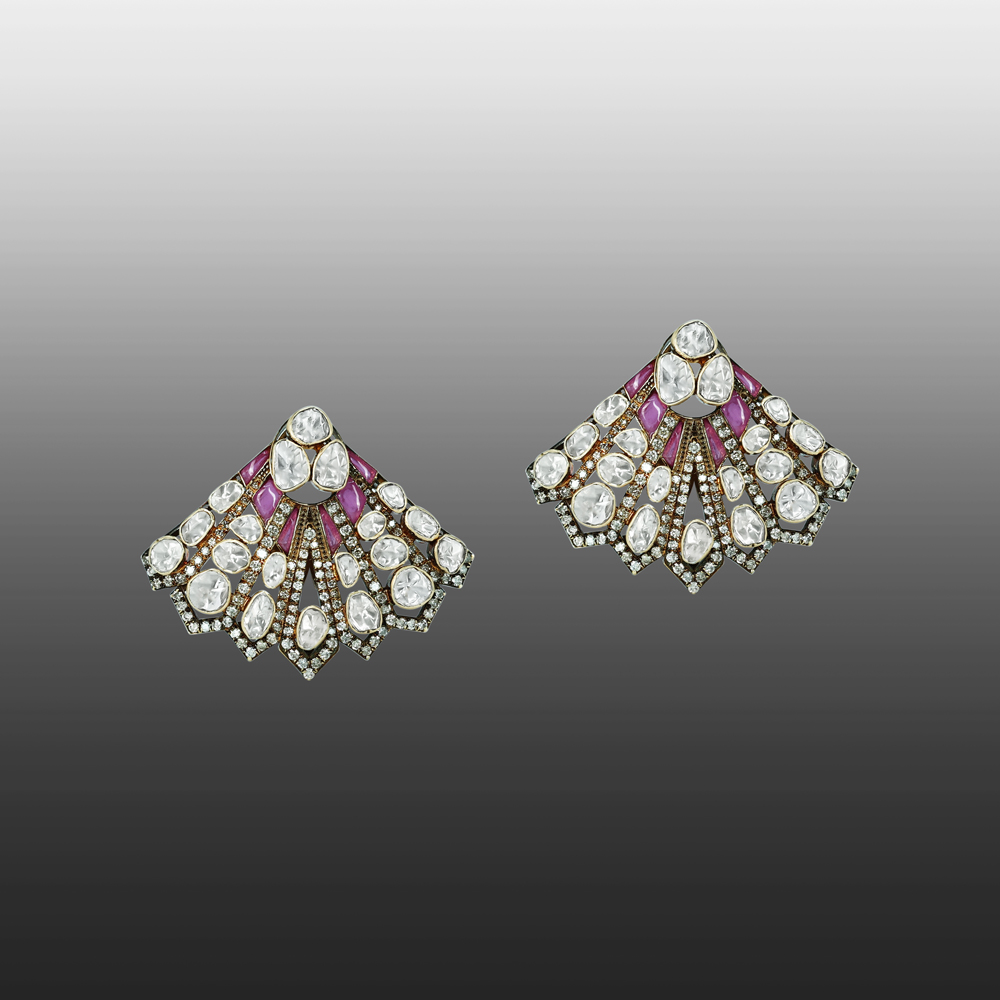 Antique Fan-Shaped Polki Stud Earrings with Pink Talaf